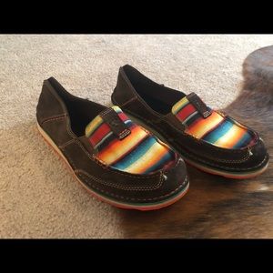 Ariat Cruisers (Serape)